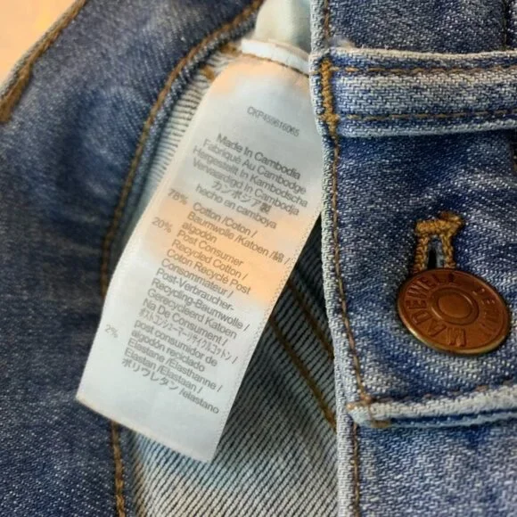 Madewell Womans 24 Denim Jean Shorts Blue Stovepipe Cuffed Fray Light Wash - Picture 13 of 14